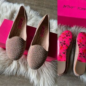 Betsey Johnson Bali rhinestone loafers womens 7.5 blush pink leather shoes new